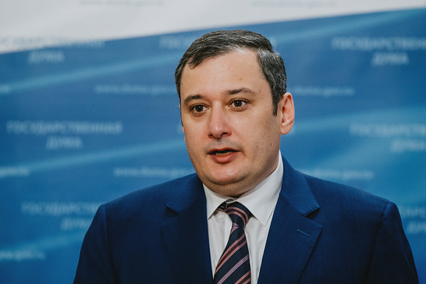 Александр Хинштейн призвал Роскомнадзор к активной работе по деанонимизации в интернете